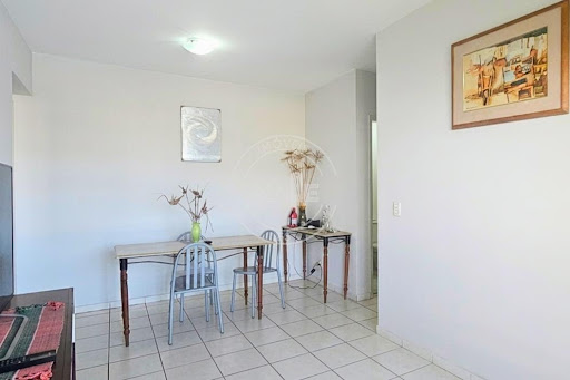 Apartamento semi mobiliado prox. ao Shopping Vila Velha, ES