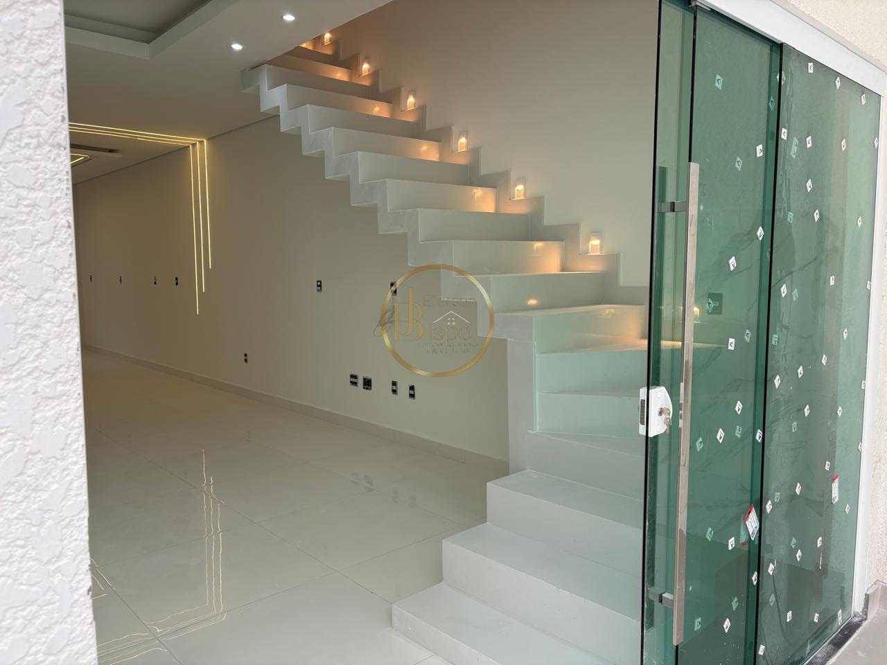 Casa à venda com 3 quartos, 1 suíte, 3 vagas e 148m² no Cambolo, Porto Seguro (BA) — foto 6 de 21