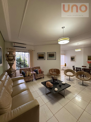 Casa em Carandá Bosque  -  Campo Grande