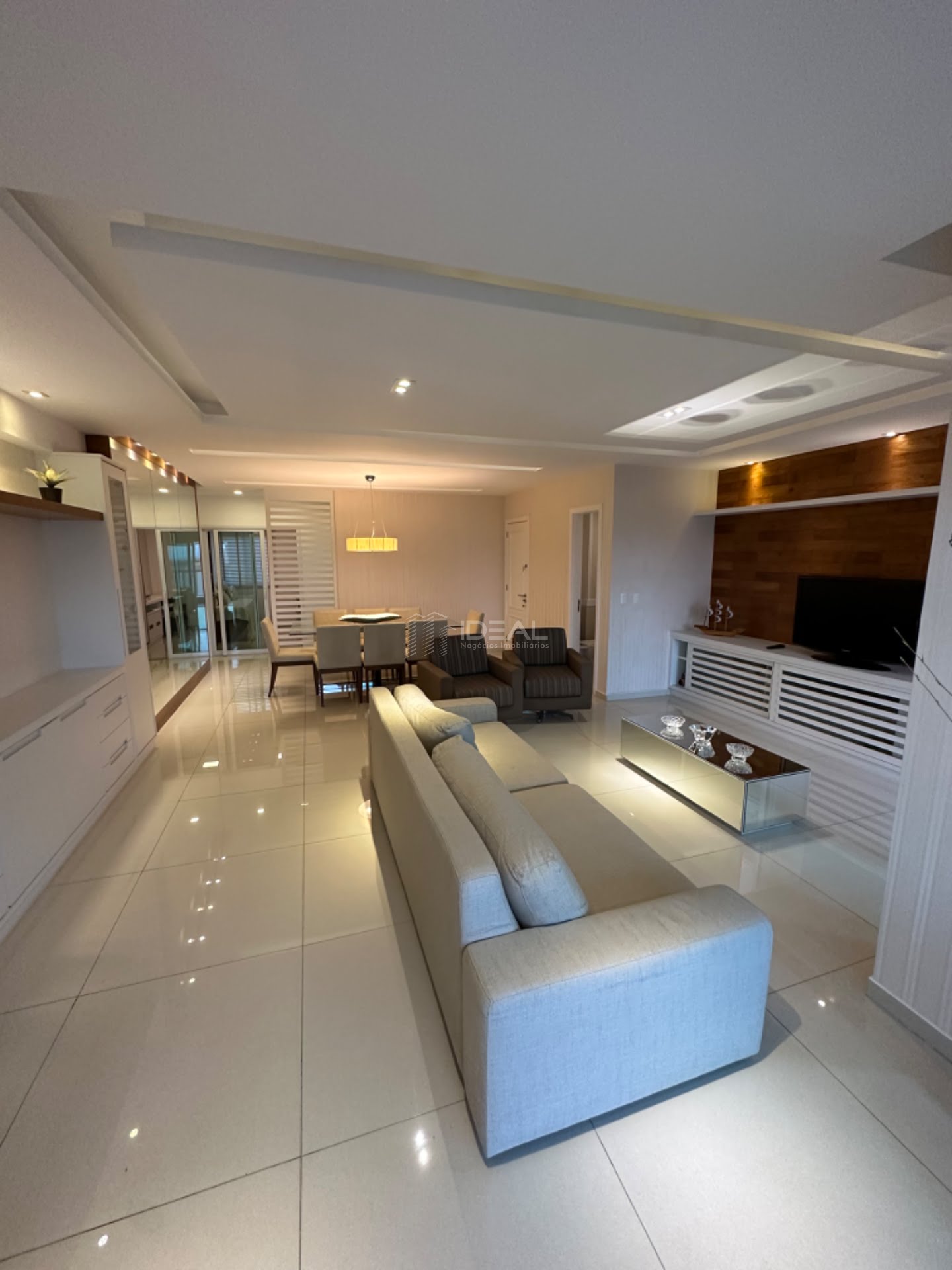 Apartamento à venda com 4 quartos, 3 suítes, 3 vagas e 160m² no Jardim Maria de Queiroz, Campos dos Goytacazes (RJ) — foto 20 de 30