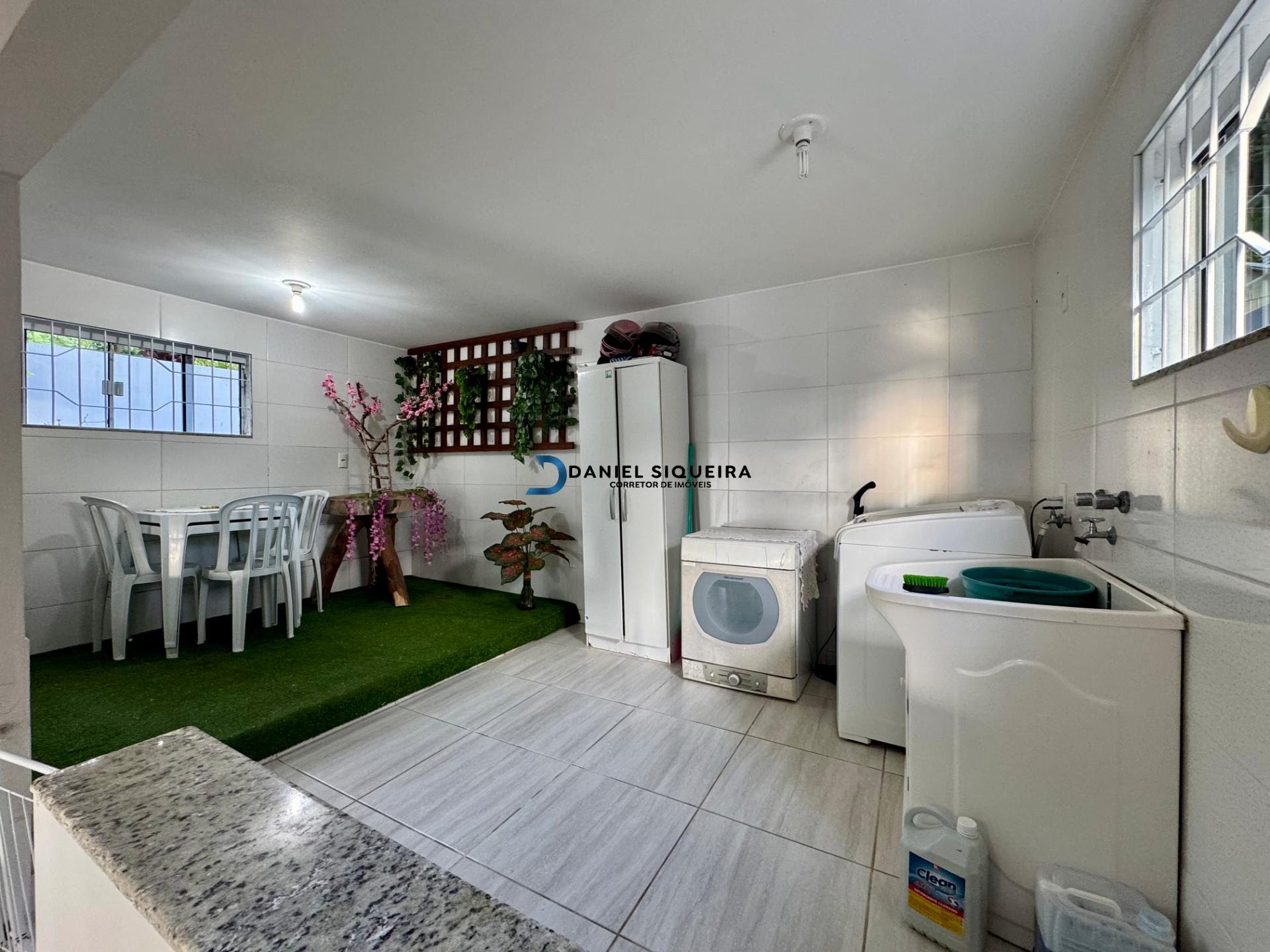 Casa à venda com 3 quartos, 1 suíte, 6 vagas e 190m² no Fundos, Biguaçu (SC) — foto 13 de 30