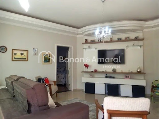 Casa, 4 quartos, 197 m² - Foto 2