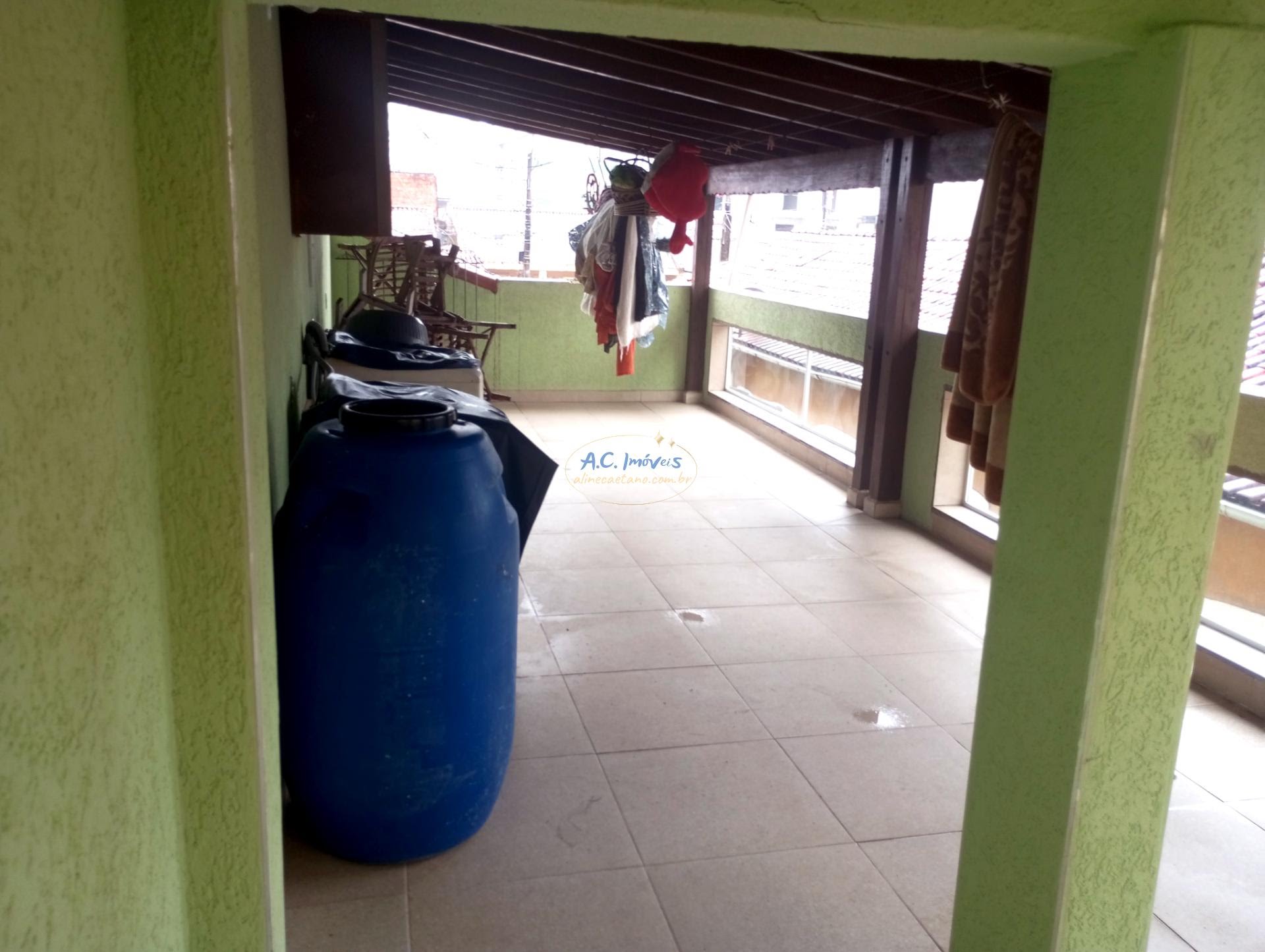 Casa à venda com 3 quartos, 1 suíte, 2 vagas e 181m² no Aviação, Praia Grande (SP) — foto 24 de 26