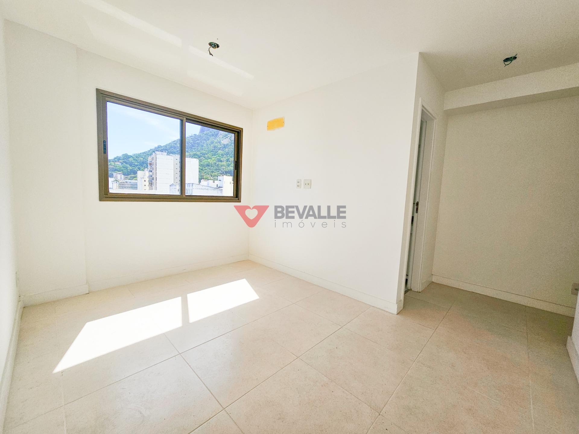 Apartamento à venda com 3 quartos, 1 suíte, 1 vaga e 120m² no Botafogo, Rio de Janeiro (RJ) — foto 12 de 28