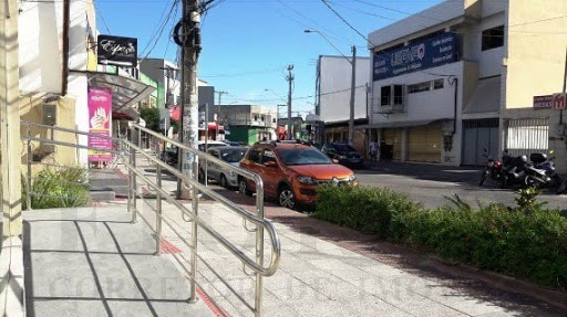 Compre Loja em Parque Residencial Laranjeiras  - Serra