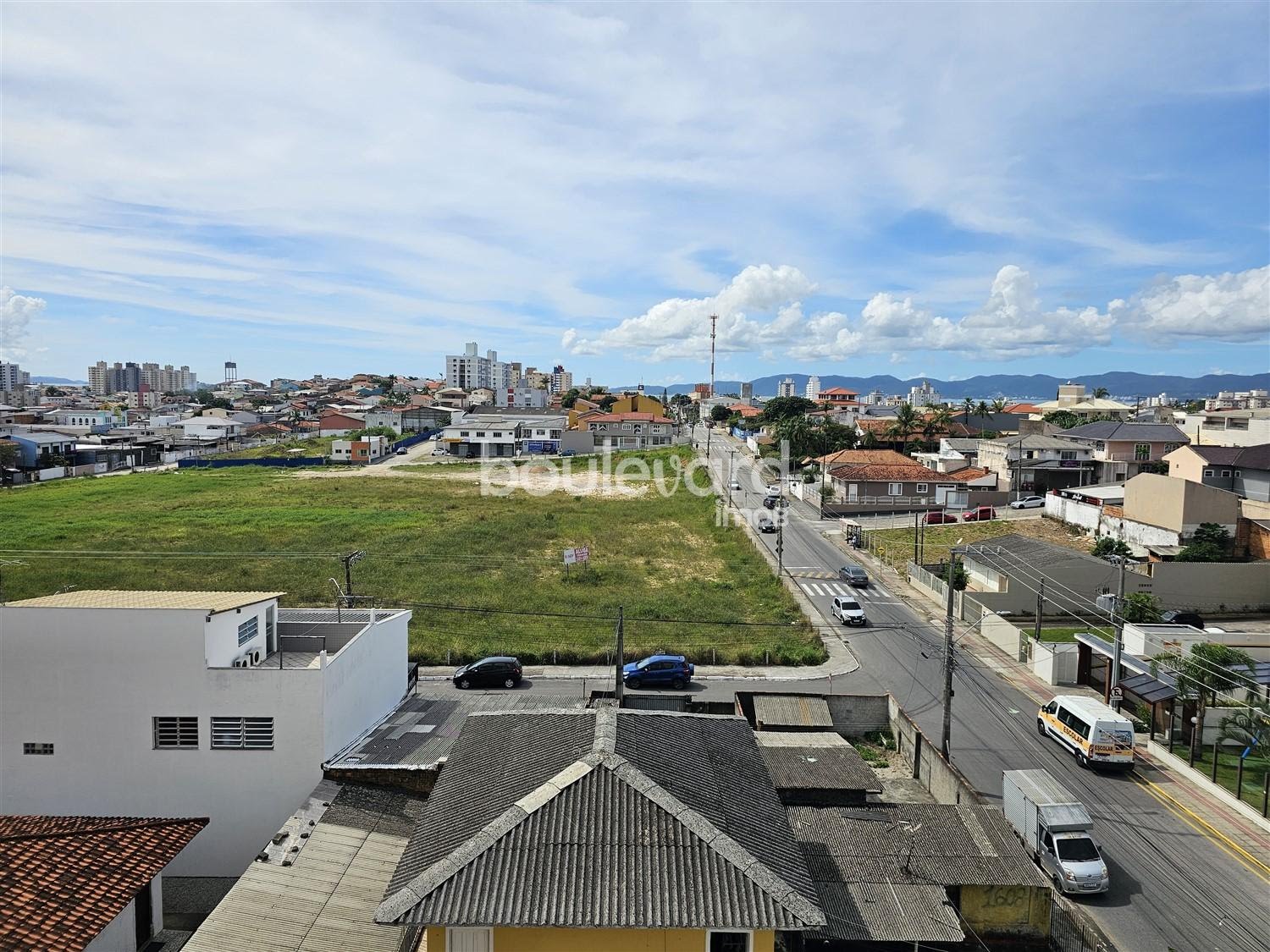 Apartamento à venda com 2 quartos, 1 suíte, 1 vaga e 70m² no Ipiranga, São José (SC) — foto 14 de 22