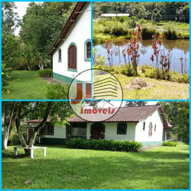 FACHADA E LAGO