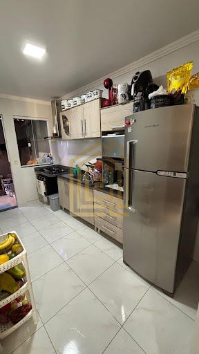 Casa à Venda em 14 de Novembro, Cascavel - 2 Dormitórios