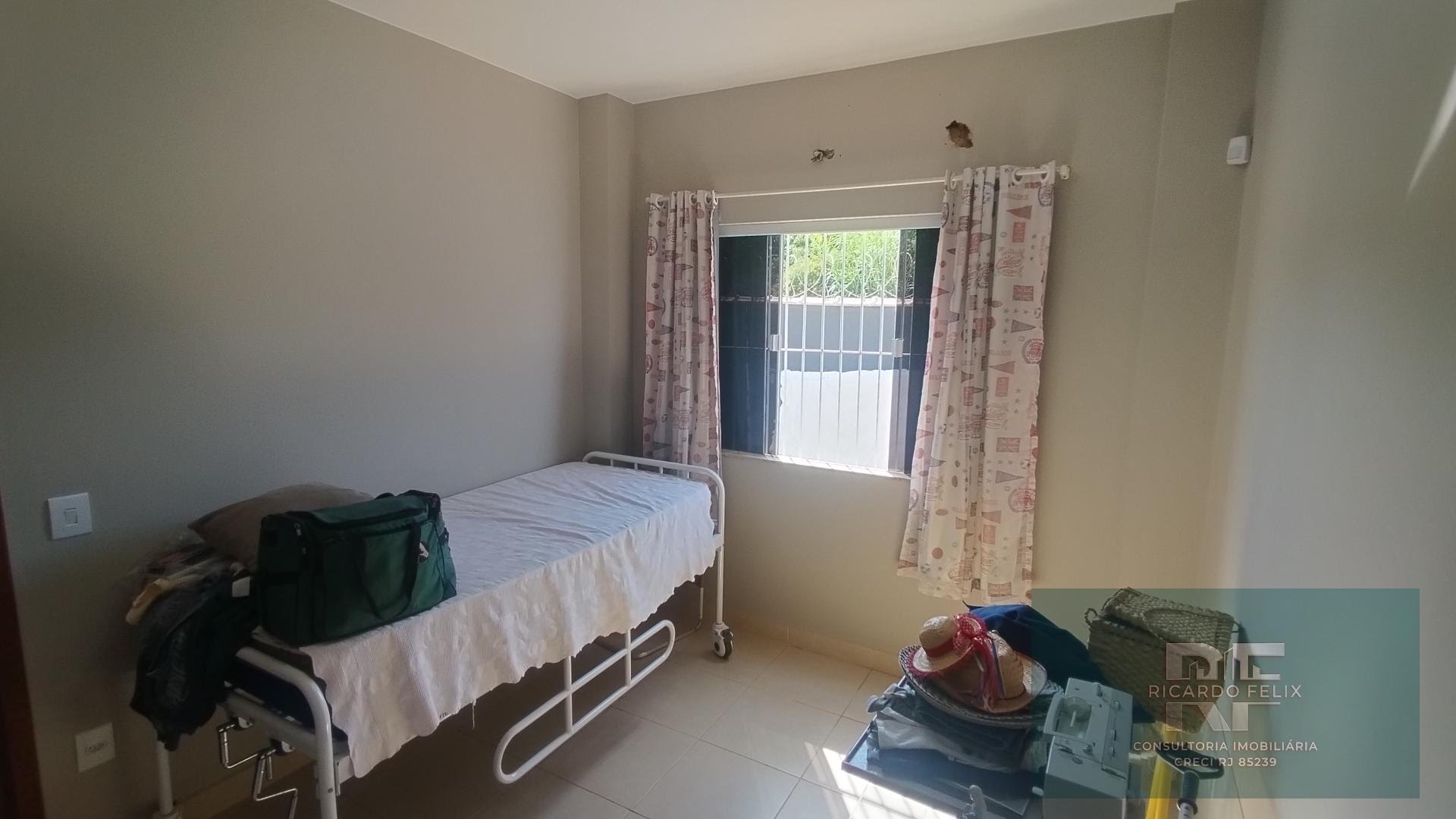 Casa à venda com 4 quartos, 1 suíte, 3 vagas e 343m² no Verdes Mares, Rio das Ostras (RJ) — foto 21 de 30