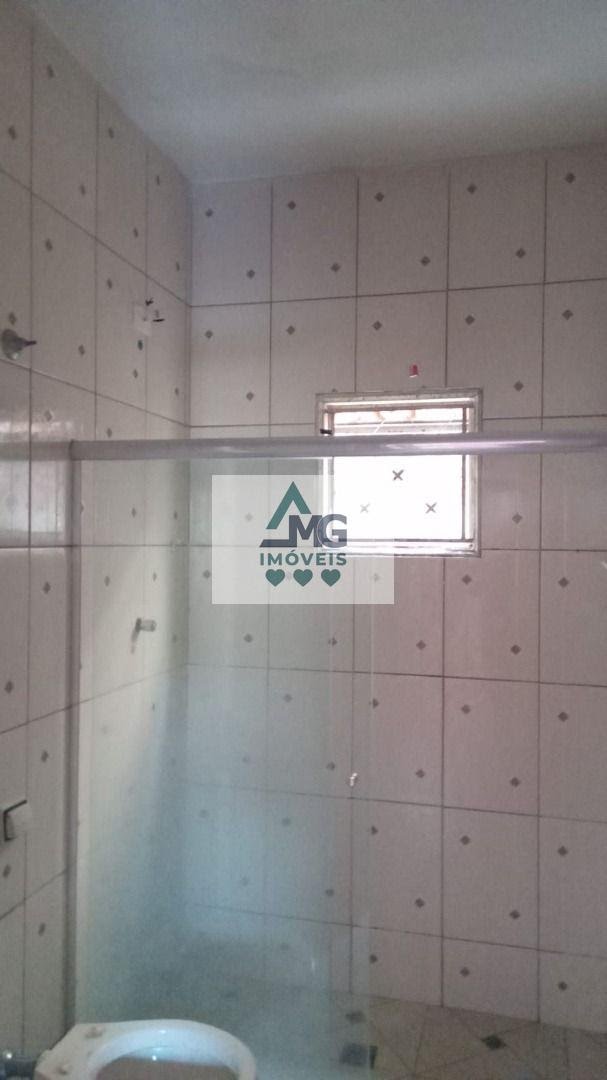 Casa à venda com 5 quartos, 2 vagas e 177m² no Vila Lima, Três Corações (MG) — foto 6 de 12