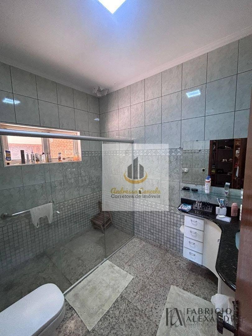 Casa à venda com 3 quartos, 1 suíte, 4 vagas e 290m² no Damha I, São José do Rio Preto (SP) — foto 11 de 18