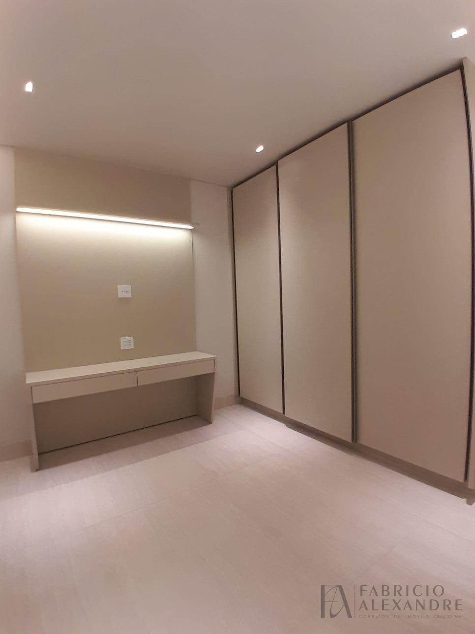 Casa à venda com 4 quartos, 4 suítes, 4 vagas e 330m² no Parque Residencial Damha V, São José do Rio Preto (SP) — foto 19 de 30
