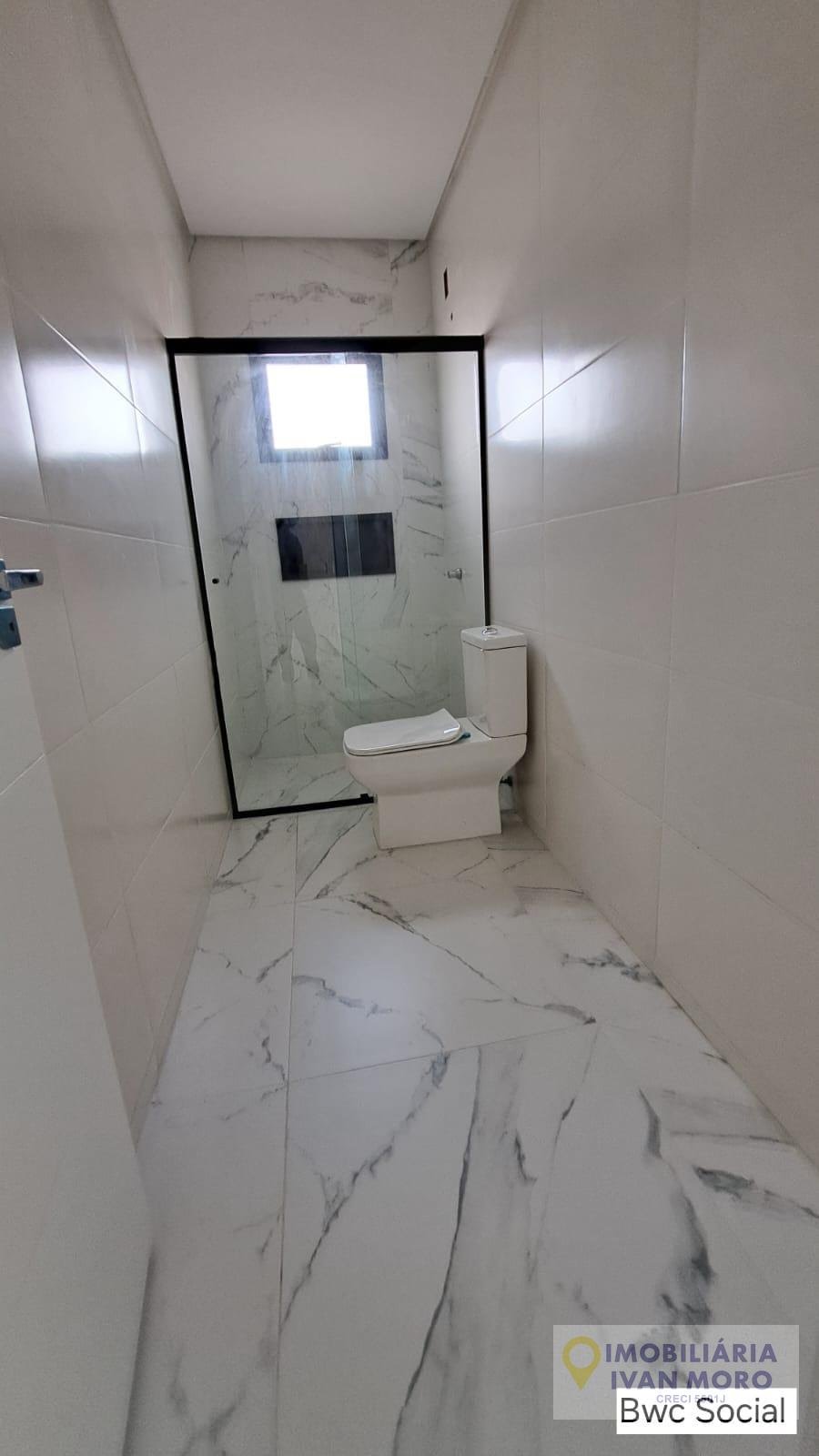 Casa à venda com 3 quartos, 1 suíte, 2 vagas e 178m² no Canasvieiras, Florianópolis (SC) — foto 22 de 23