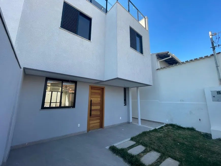 Casa à venda com 3 quartos, 1 suíte, 1 vaga e 110m² no Planalto, Belo Horizonte (MG) — foto 5 de 16