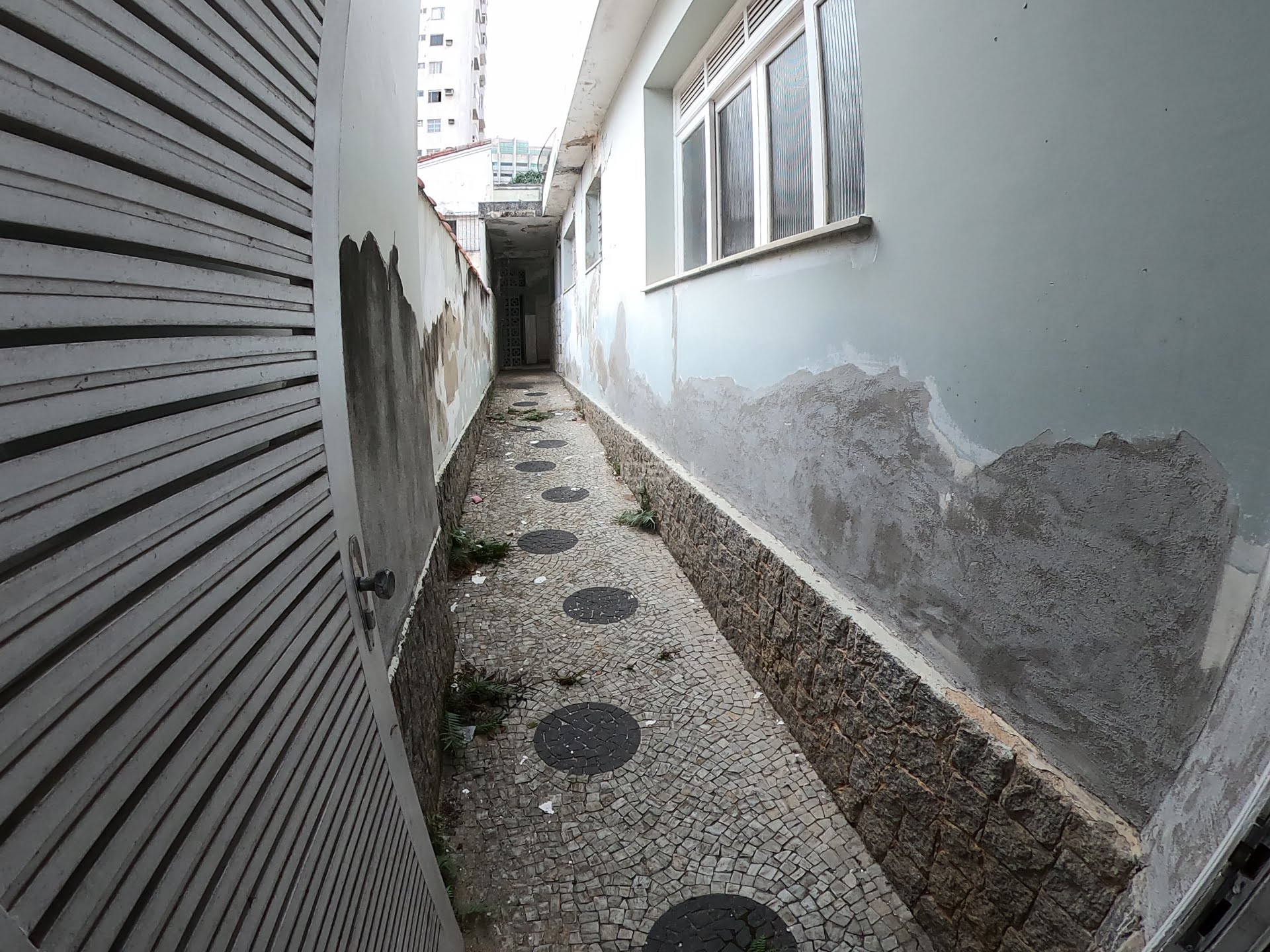 Casa com apelo comercial para venda no Centro de Campos dos Goytacazes, RJ