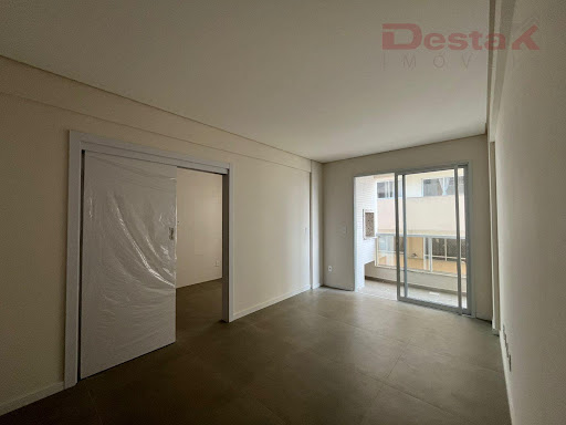 Apartamento no Bairro Ipiranga  -  São José