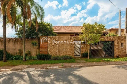 Casa, 5 quartos, 300 m² - Foto 1