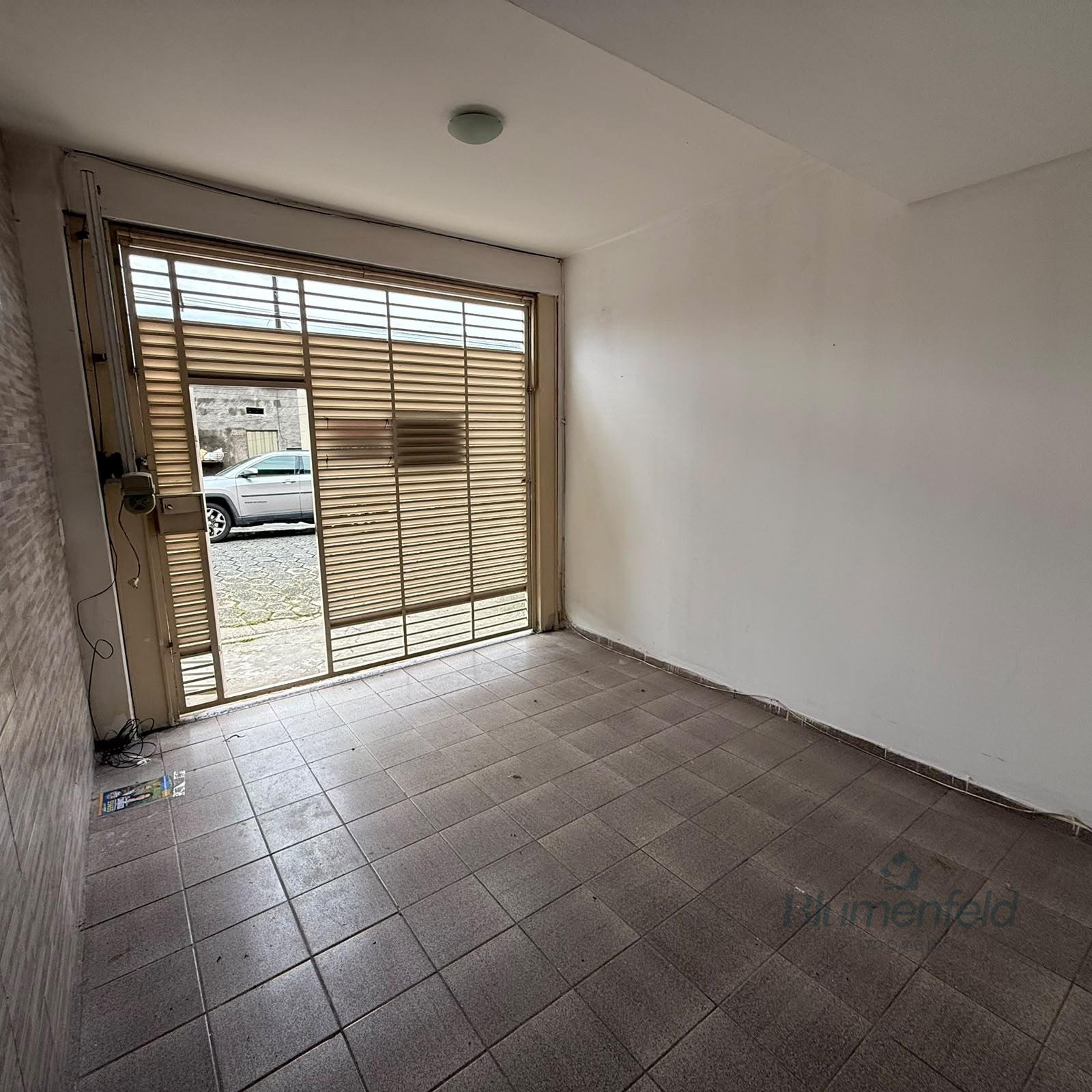 Casa para alugar com 1 quarto, 1 suíte, 1 vaga e 100m² no Jardim Rincão, Arujá (SP) — foto 3 de 9