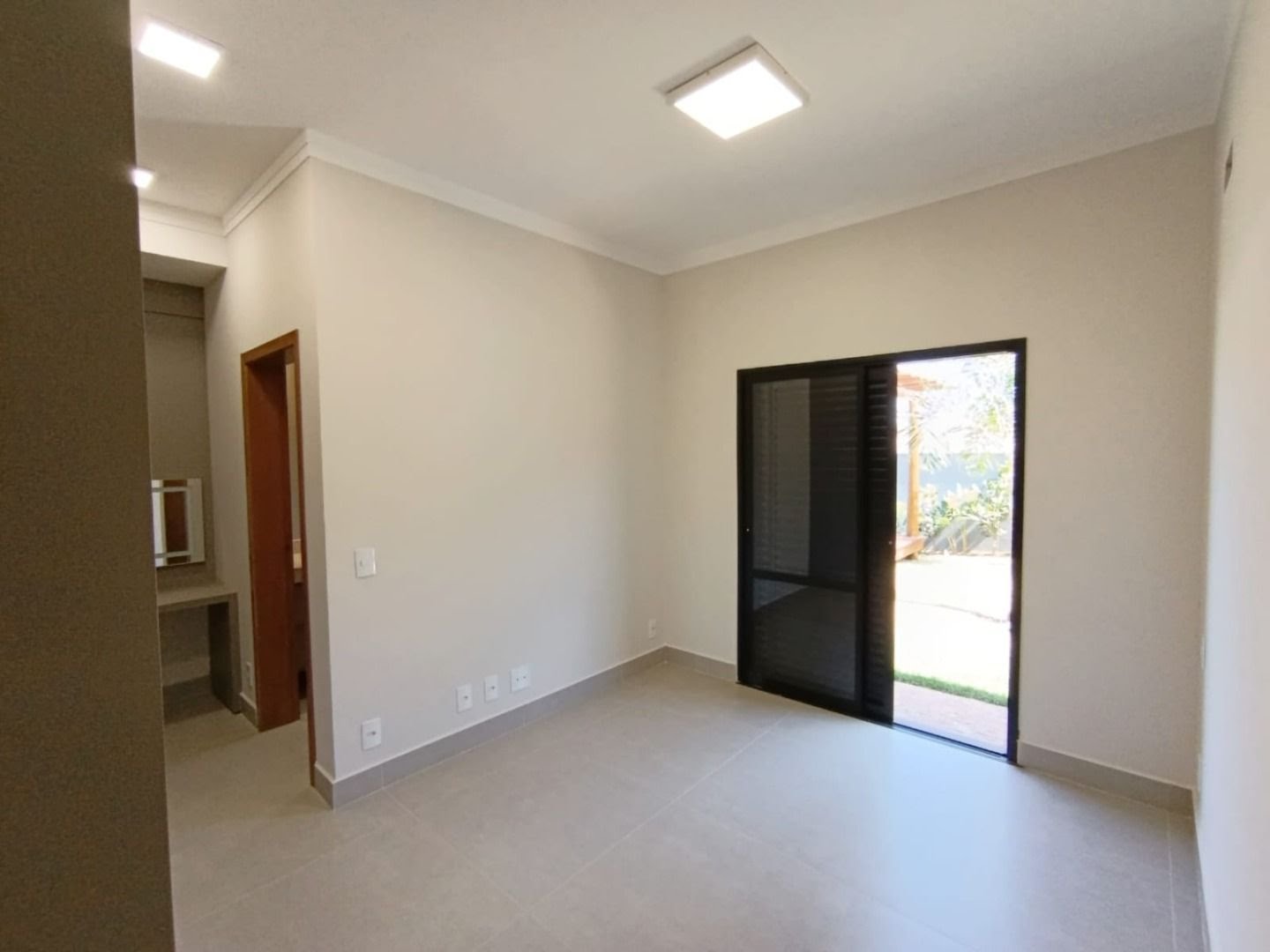 Casa à venda com 3 quartos, 3 suítes, 4 vagas e 180m² no Jardim Santa Cecília, Ribeirão Preto (SP) — foto 22 de 30