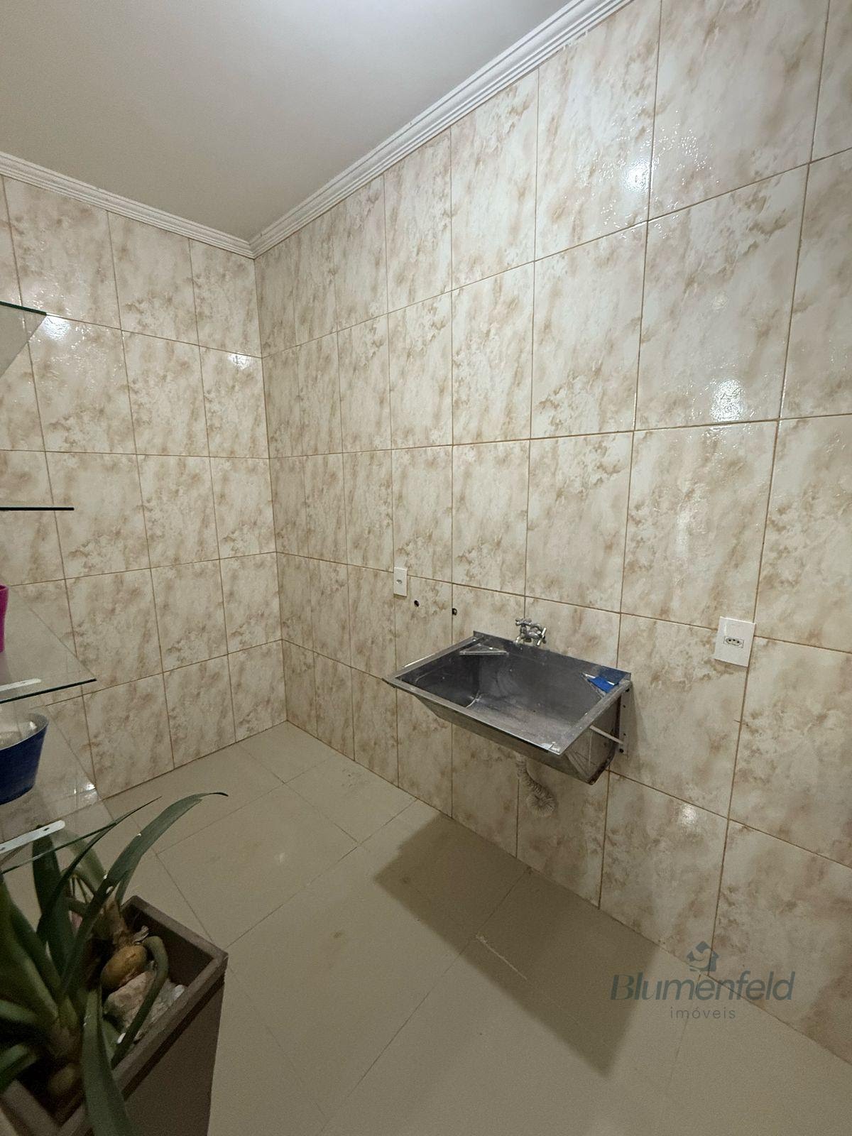 Casa para alugar com 5 quartos, 2 suítes, 4 vagas e 250m² no Vila Arujá, Arujá (SP) — foto 17 de 25