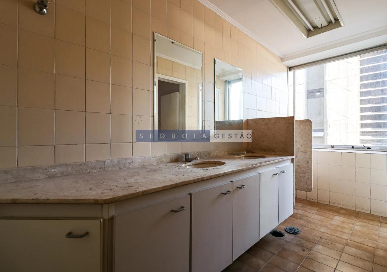 Comercial à venda com 6 banheiros, 2 vagas e 265m² no Bela Vista, São Paulo (SP) — foto 22 de 29