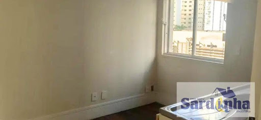 Sala Comercial à Venda na Bela Vista, SP, 56m², 1 Banheiro
