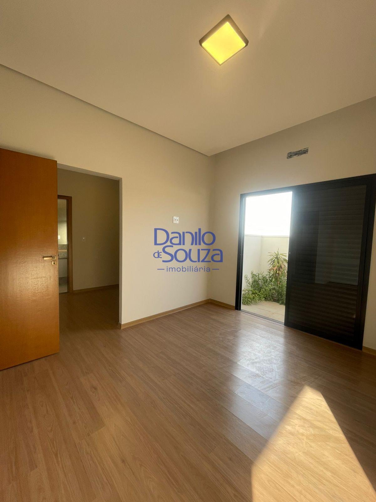 Casa à venda com 3 quartos, 1 suíte, 2 vagas e 360m² no Villagio Park, Araxá (MG) — foto 14 de 26