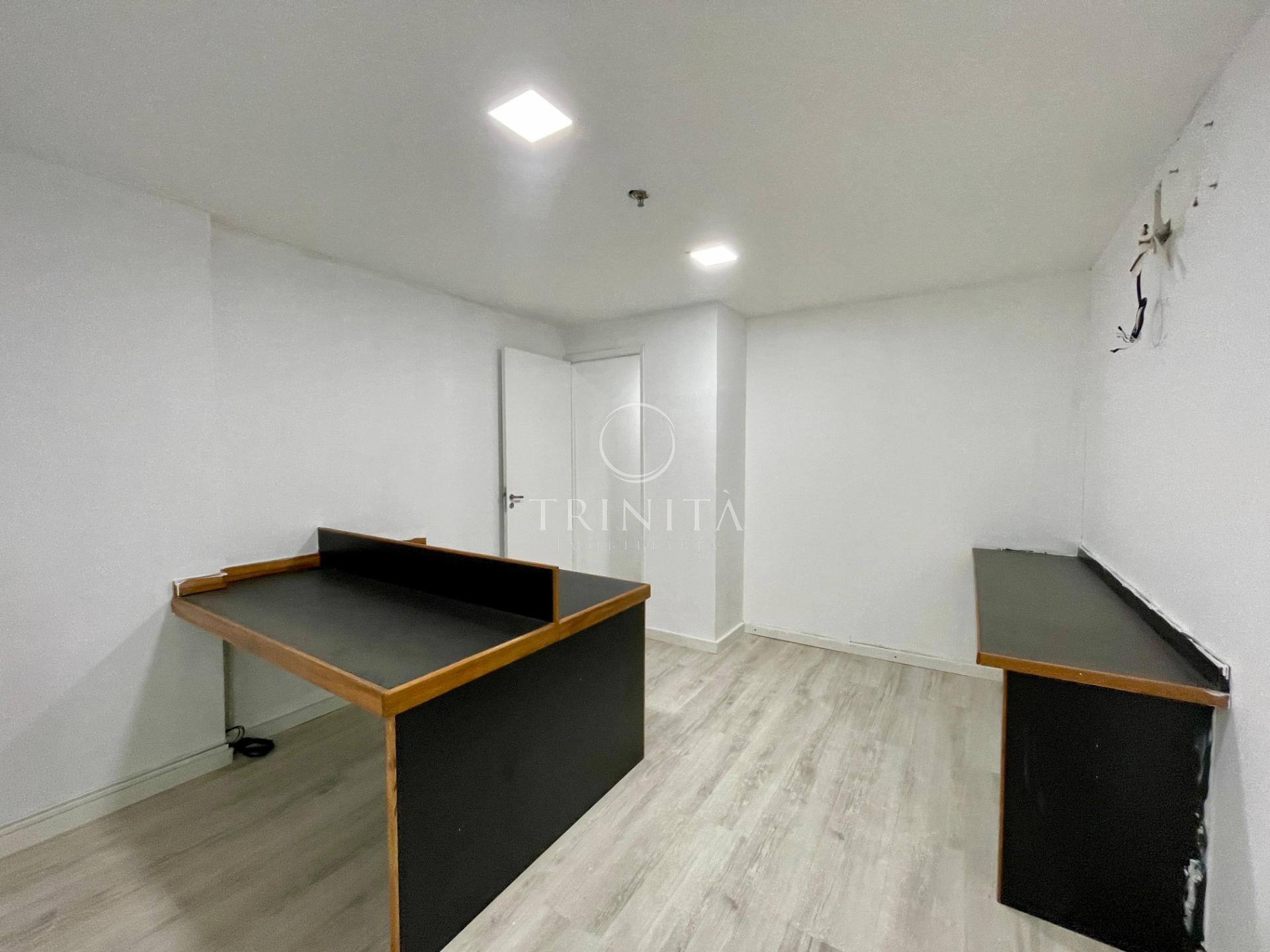 sala-trinitaimobiliaria-ceoexecutiveoffices-peninsula