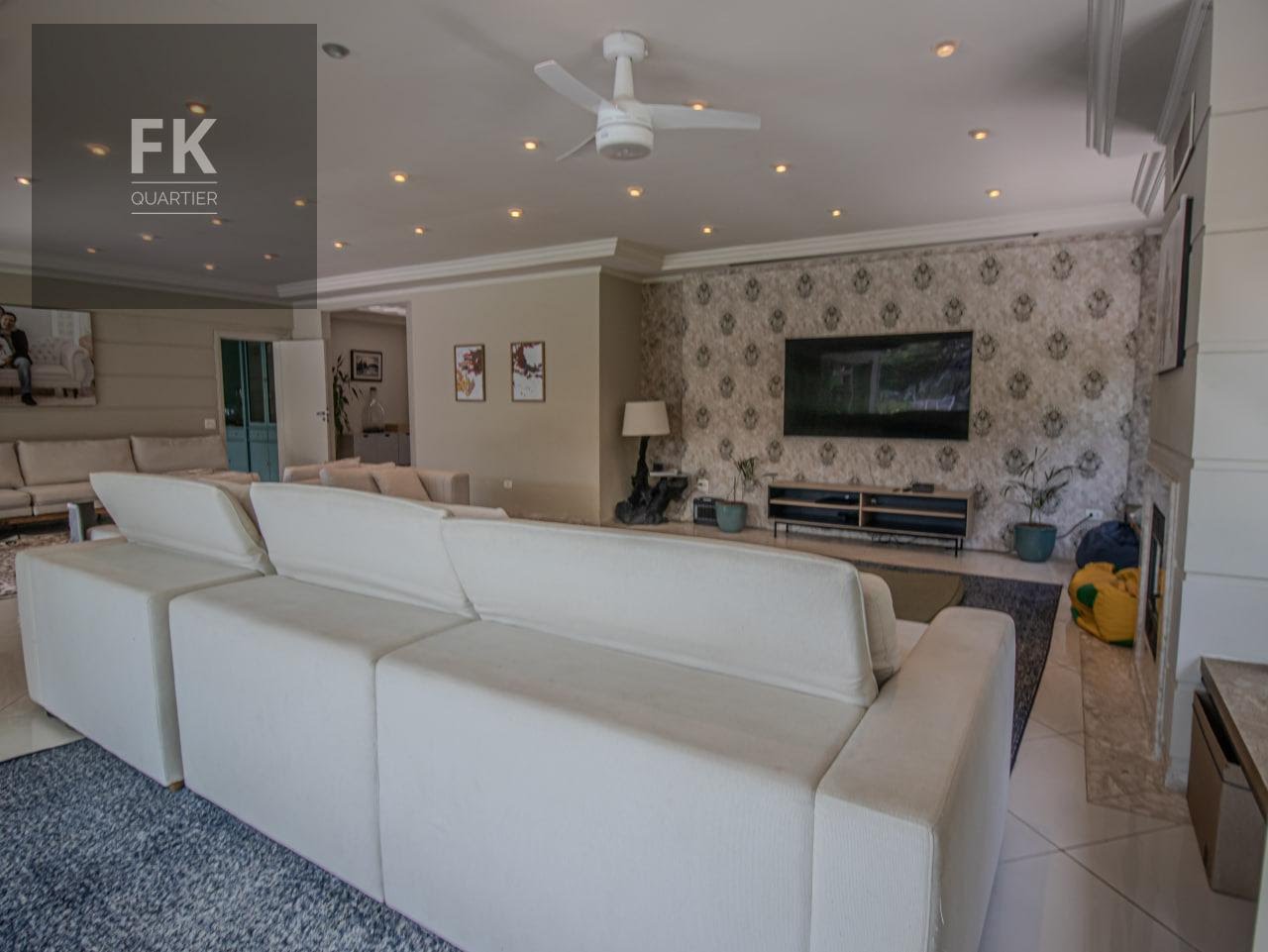 Casa à venda com 6 quartos, 3 suítes, 12 vagas e 691m² no Alphaville, Santana de Parnaíba (SP) — foto 4 de 30