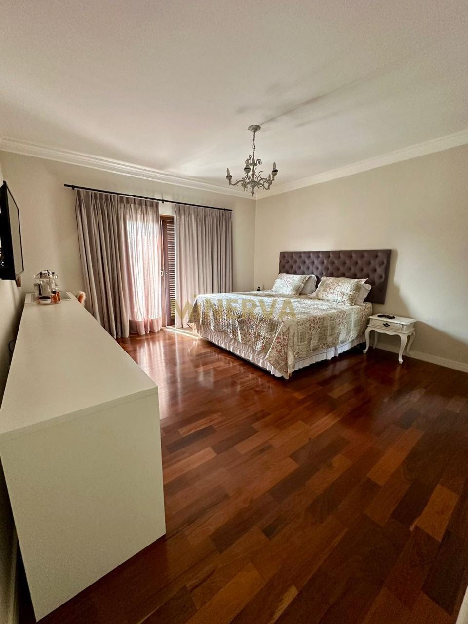 Casa à venda com 4 quartos, 4 suítes, 4 vagas e 561m² no Rio Abaixo, Mairiporã (SP) — foto 22 de 30
