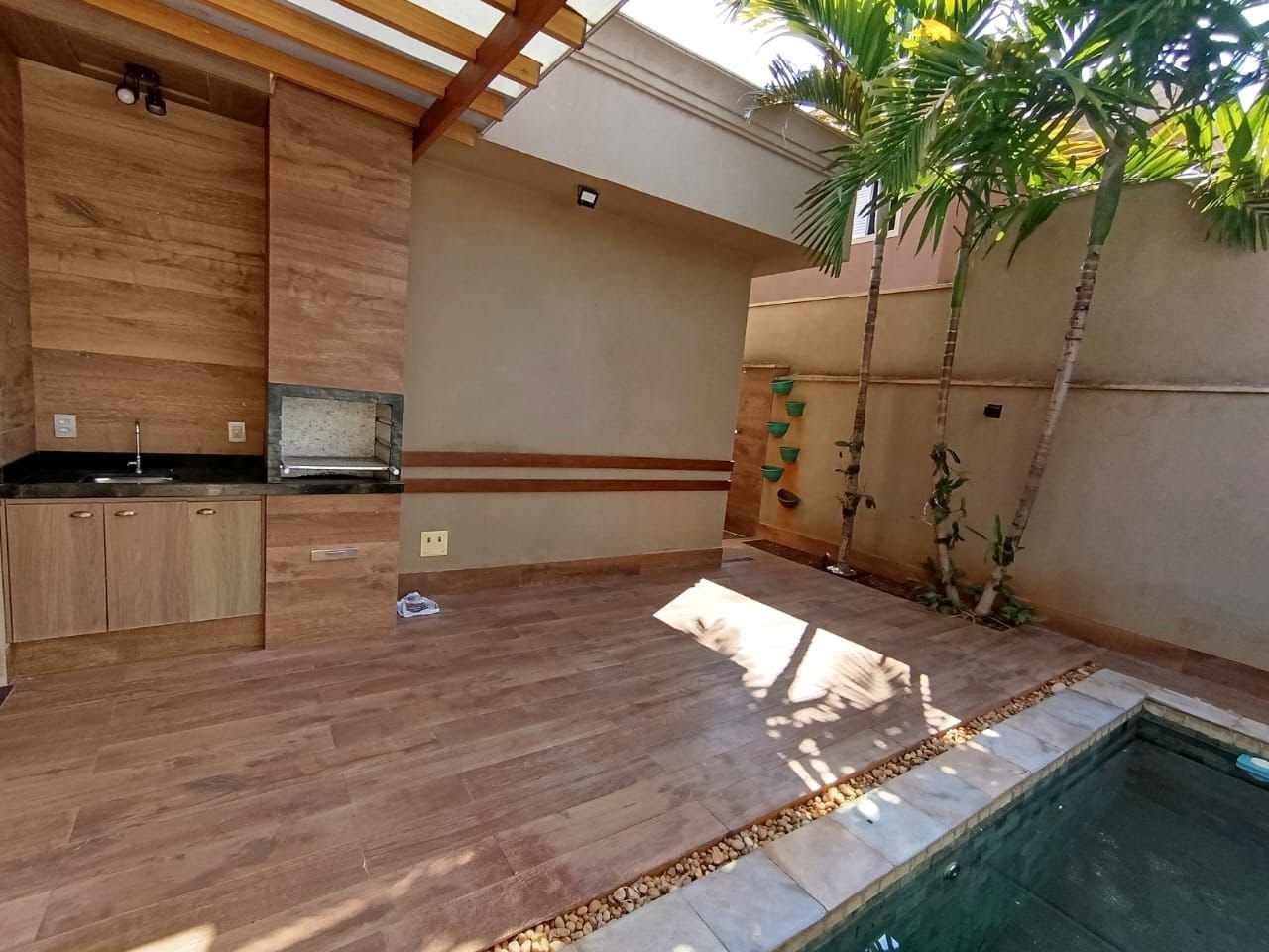 Casa à venda com 3 quartos, 3 suítes, 4 vagas e 160m² no Condomínio Guaporé, Ribeirão Preto (SP) — foto 10 de 30