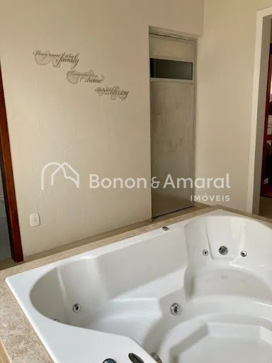 Casa, 3 quartos, 275 m² - Foto 31
