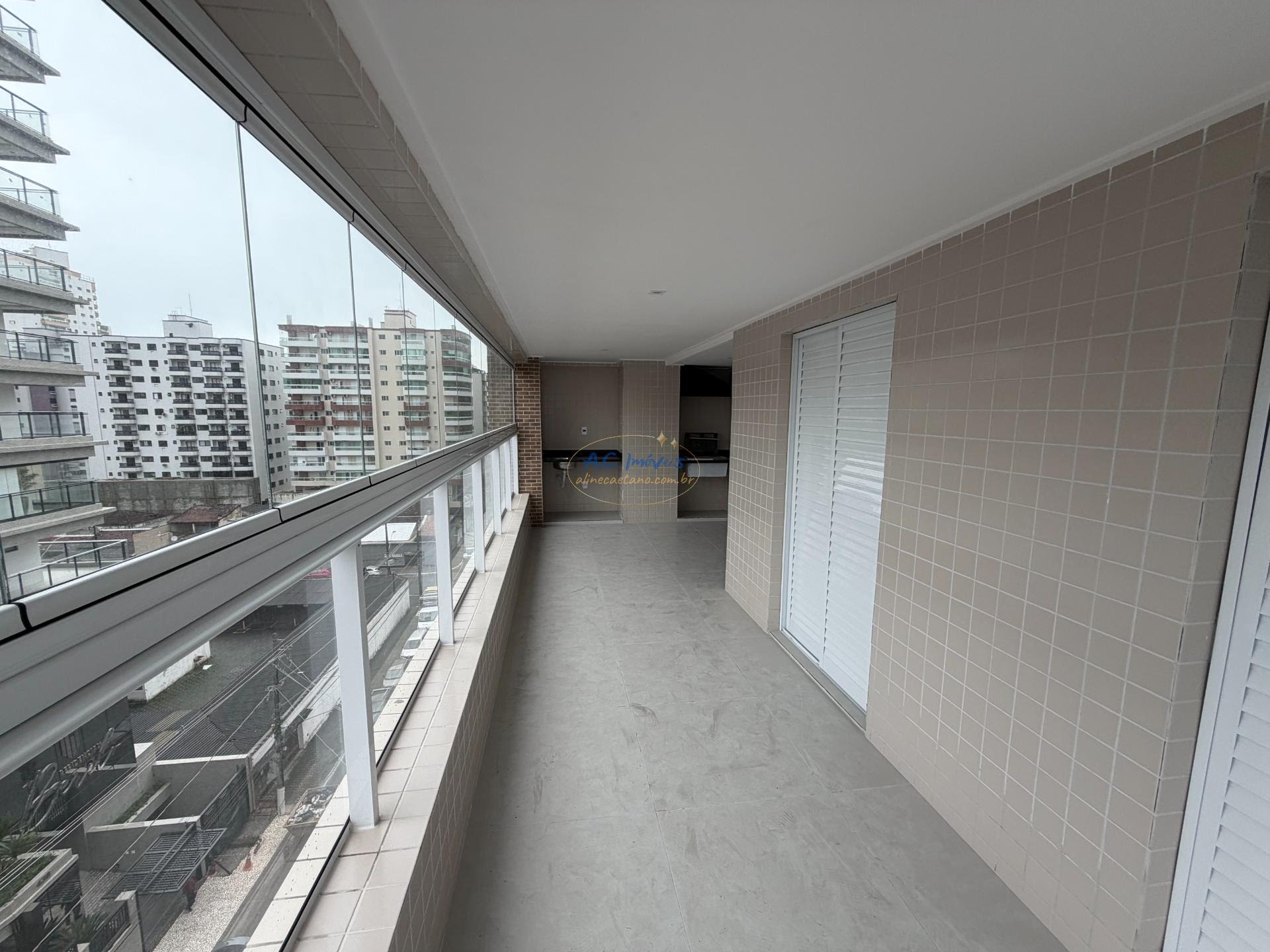 Apartamento à venda com 3 quartos, 2 suítes, 3 vagas e 122m² no Guilhermina, Praia Grande (SP) — foto 12 de 27