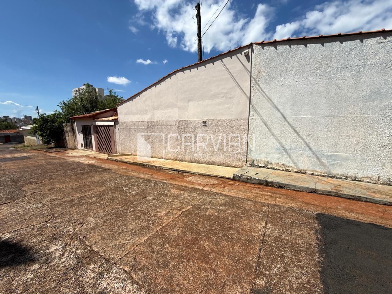 Casa à venda com 4 quartos, 4 banheiros e 236m² no Jardim Sumaré, Ribeirão Preto — foto principal