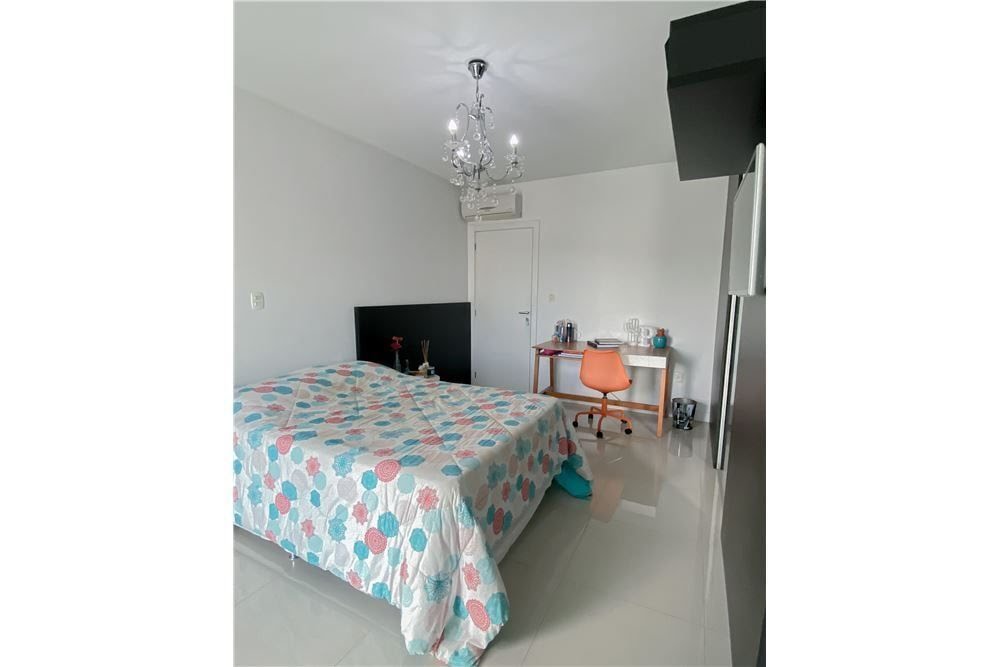 Casa à venda com 4 quartos, 5 banheiros, 2 vagas e 284m² no Centro, Balneário Camboriú (SC) — foto 26 de 30