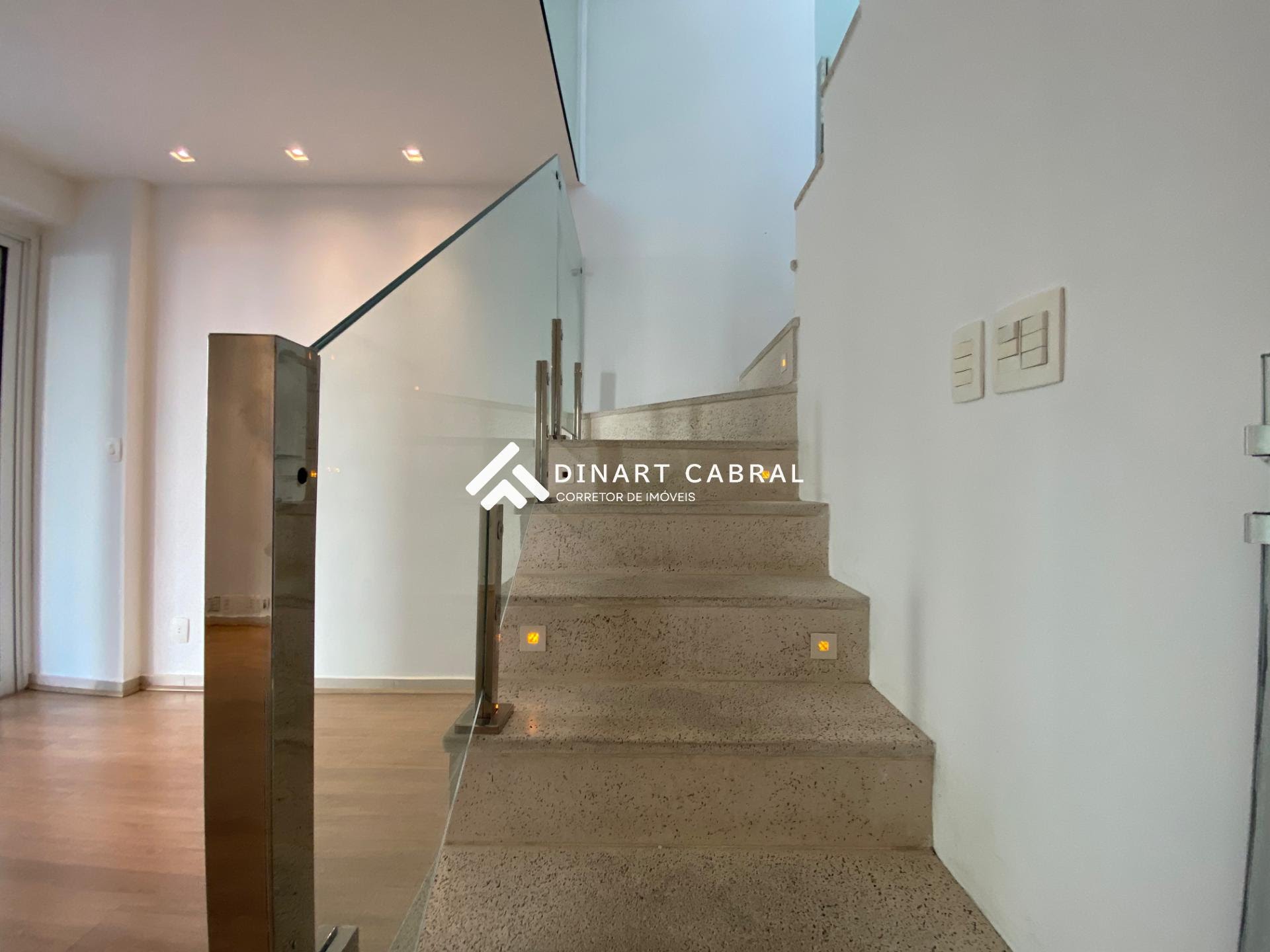 Apartamento à venda com 2 quartos, 1 suíte, 3 vagas e 176m² no Leblon, Rio de Janeiro (RJ) — foto 7 de 30