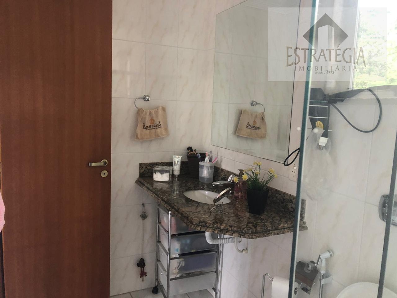 Cobertura à venda com 4 quartos, 2 suítes, 2 vagas e 240m² no Nogueira, Petrópolis (RJ) — foto 11 de 26