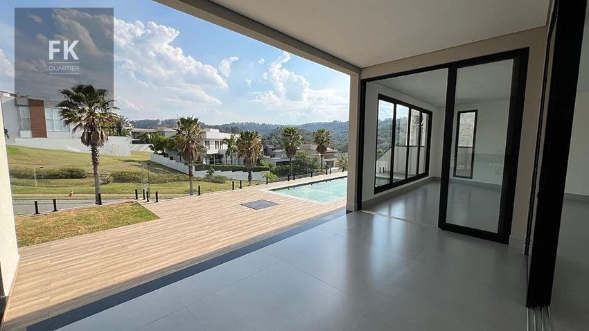 Casa à venda com 4 quartos, 4 suítes, 4 vagas e 350m² no Tambore, Santana de Parnaíba (SP) — foto 6 de 28