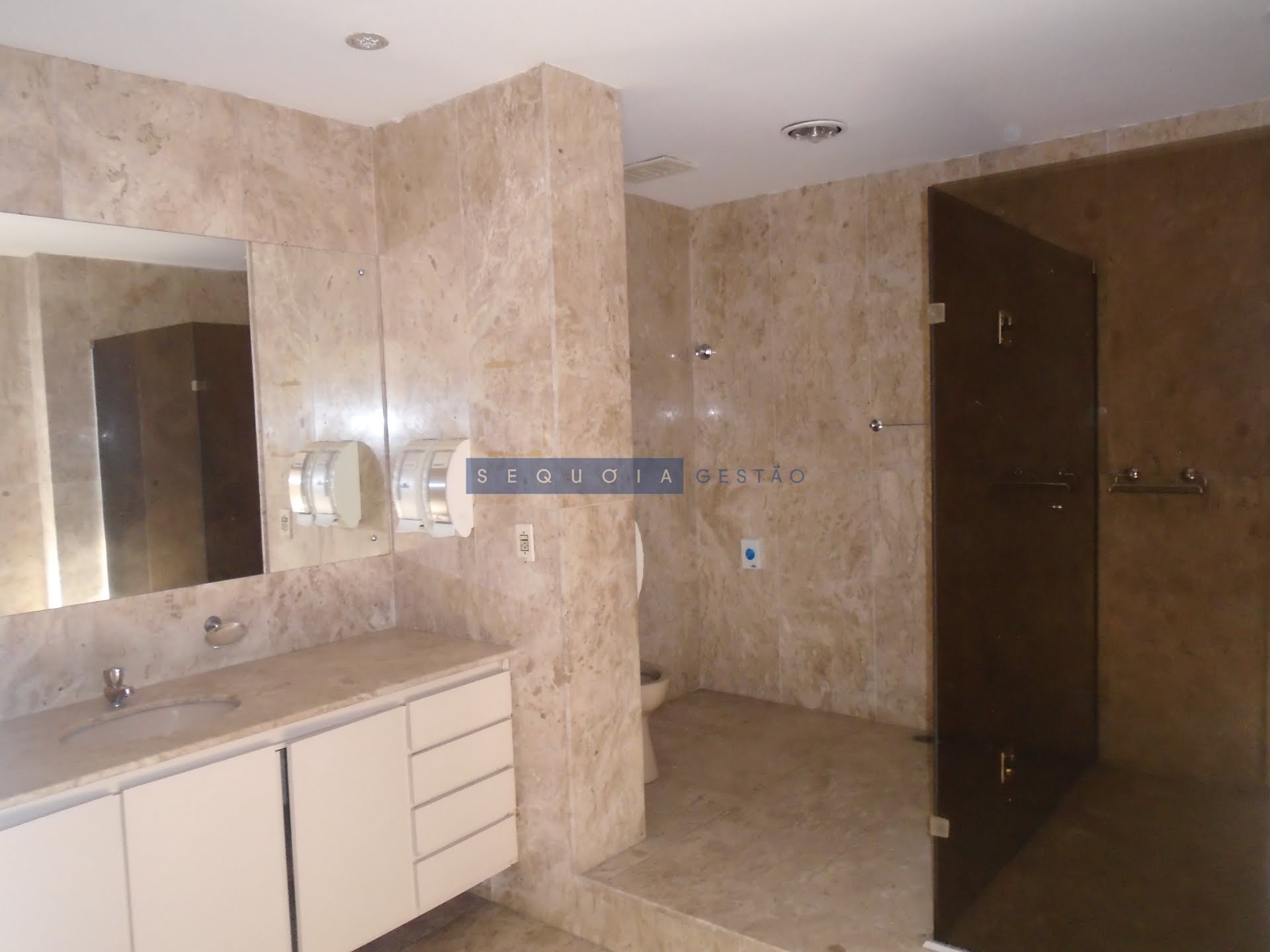 Comercial à venda com 3 banheiros e 170m² no Centro, São Paulo (SP) — foto 21 de 26