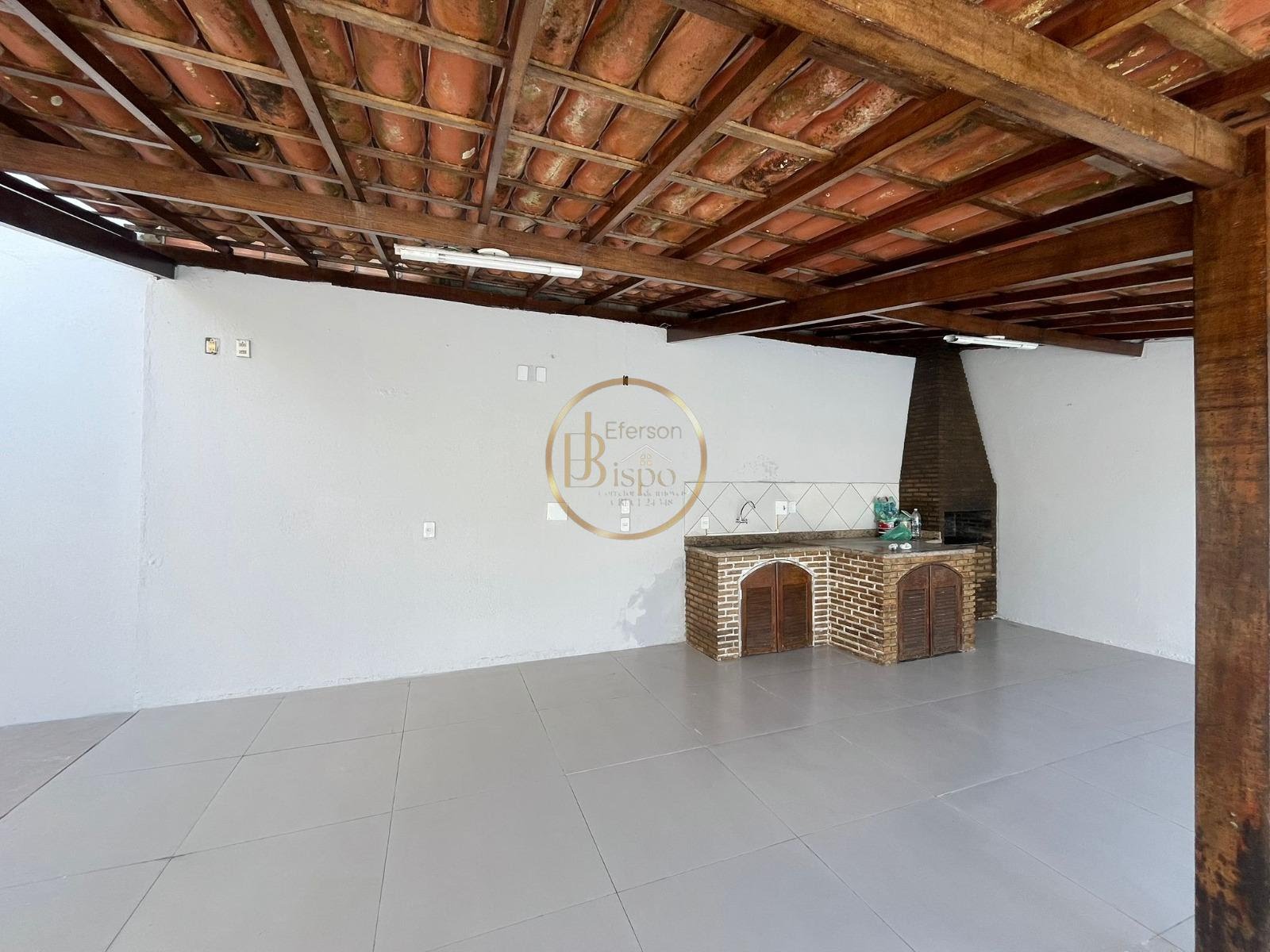 Casa à venda com 4 quartos, 2 suítes, 2 vagas e 210m² no Centro, Porto Seguro (BA) — foto 4 de 29