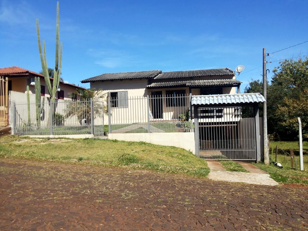 Casa para alugar com 2 quartos, 1 banheiro, 2 vagas e 105m² no Burtet, Ijuí (RS) — foto 3 de 20