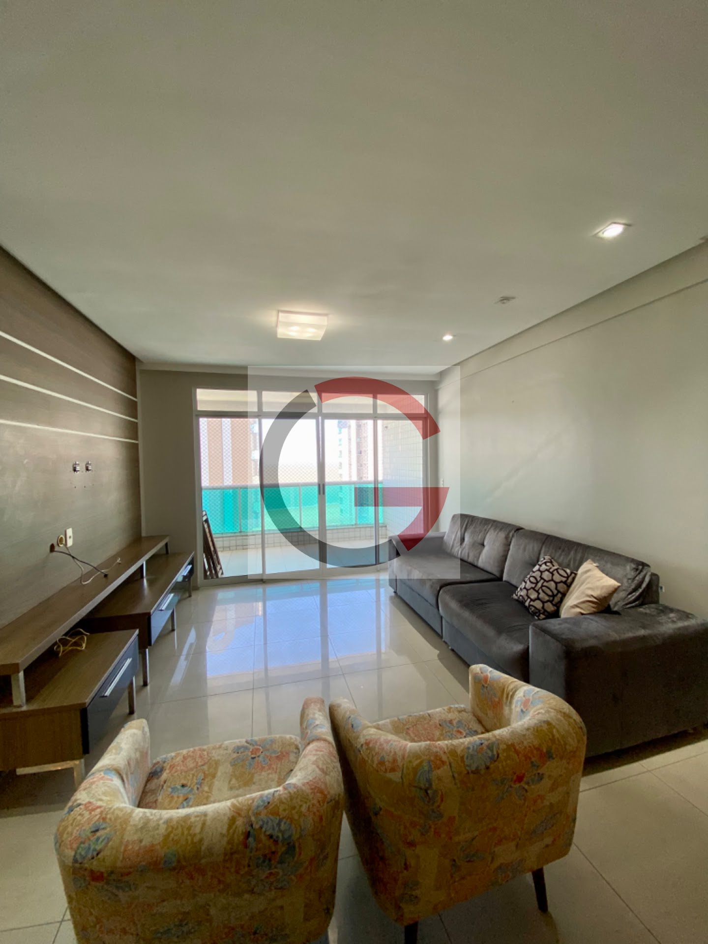 Apartamento, 3 quartos, 137 m² - Foto 1