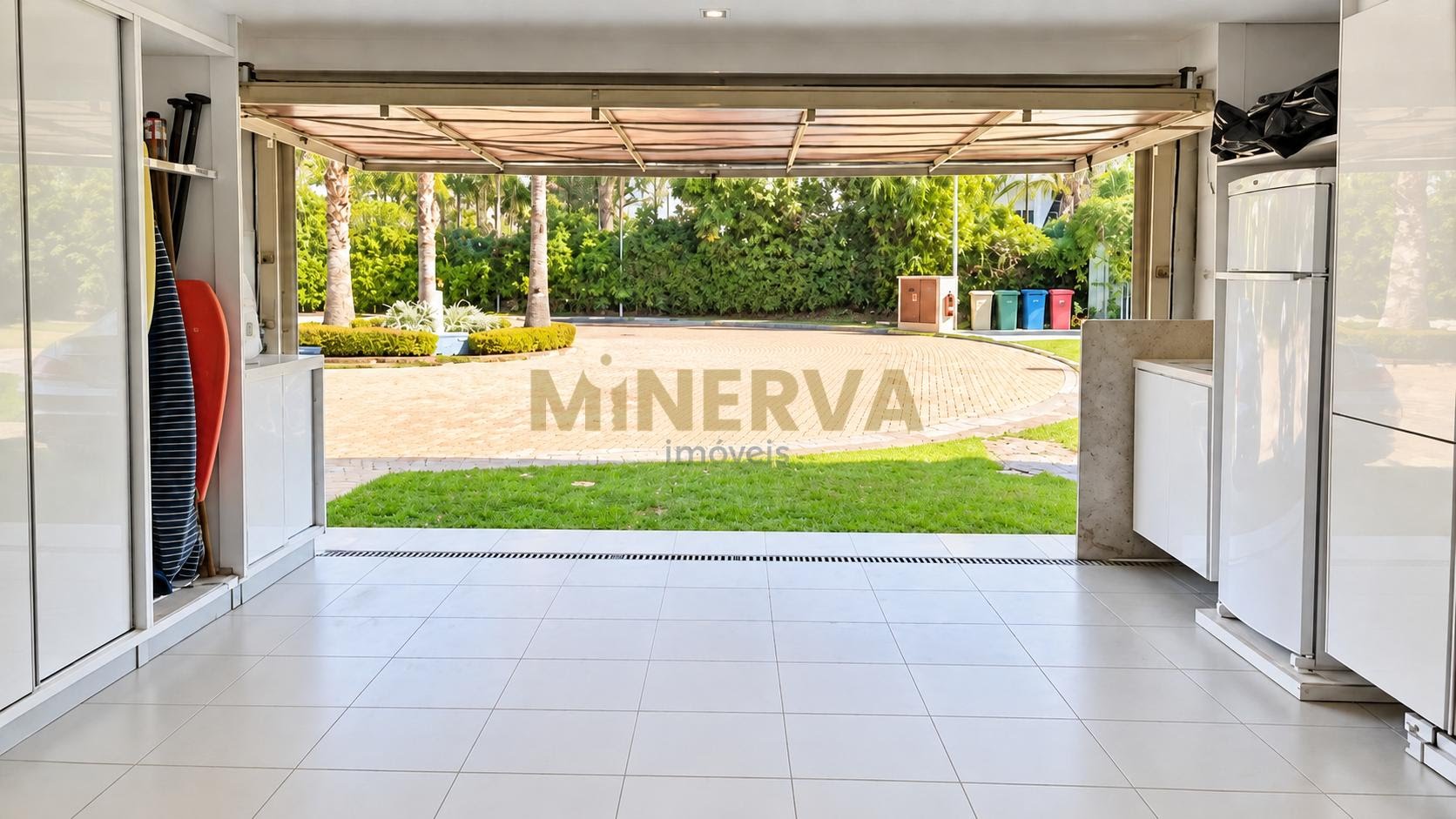 Casa à venda com 5 quartos, 5 suítes, 4 vagas e 458m² no Balneario Praia do Pernambuco, Guarujá (SP) — foto 13 de 19