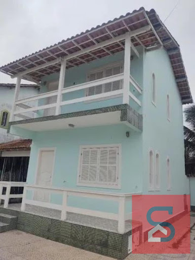 Casa de Condomínio em Foguete  -  Cabo Frio