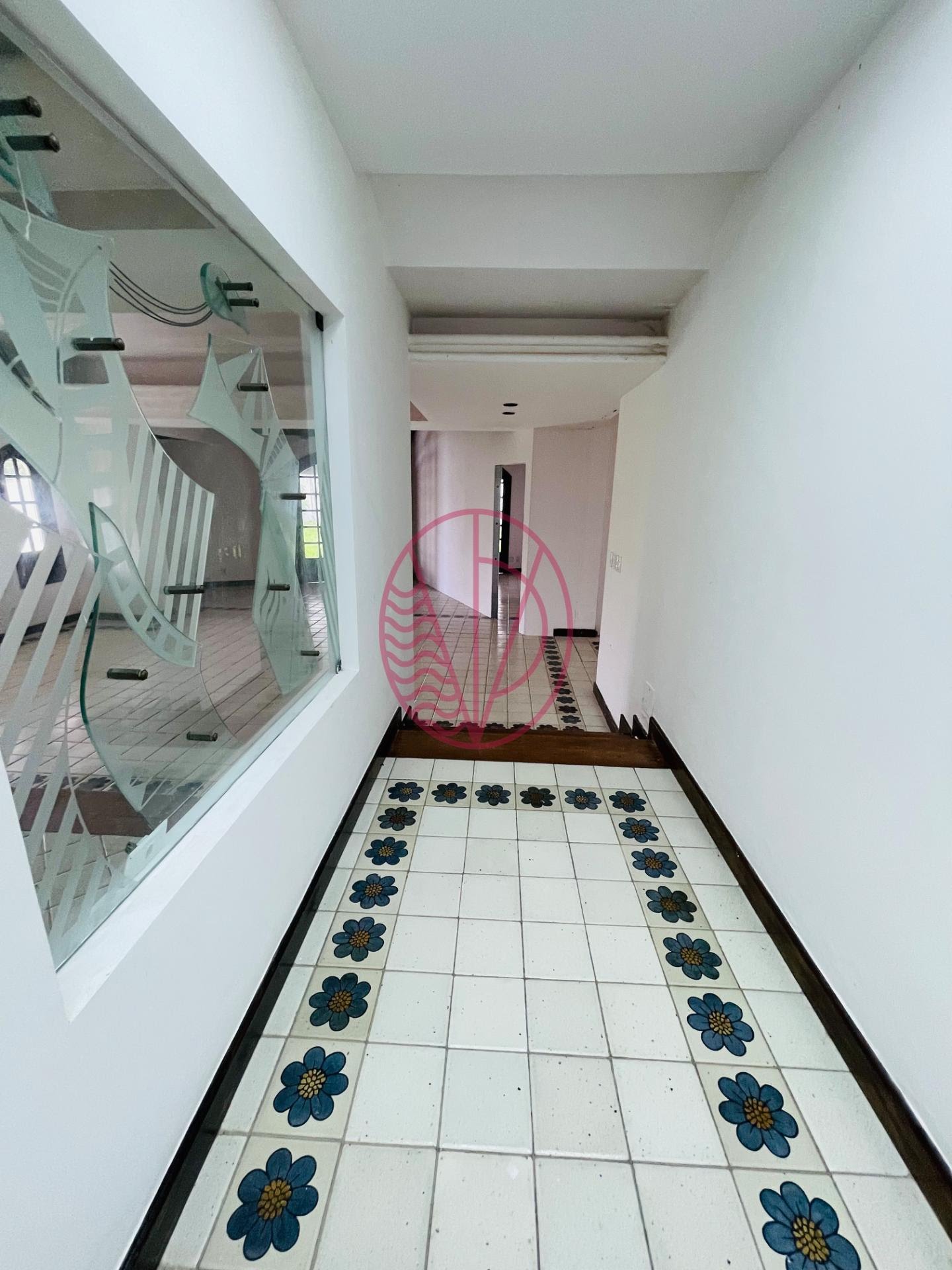 Casa para alugar com 7 quartos, 5 suítes, 6 vagas e 1100m² no Itaigara, Salvador (BA) — foto 27 de 30