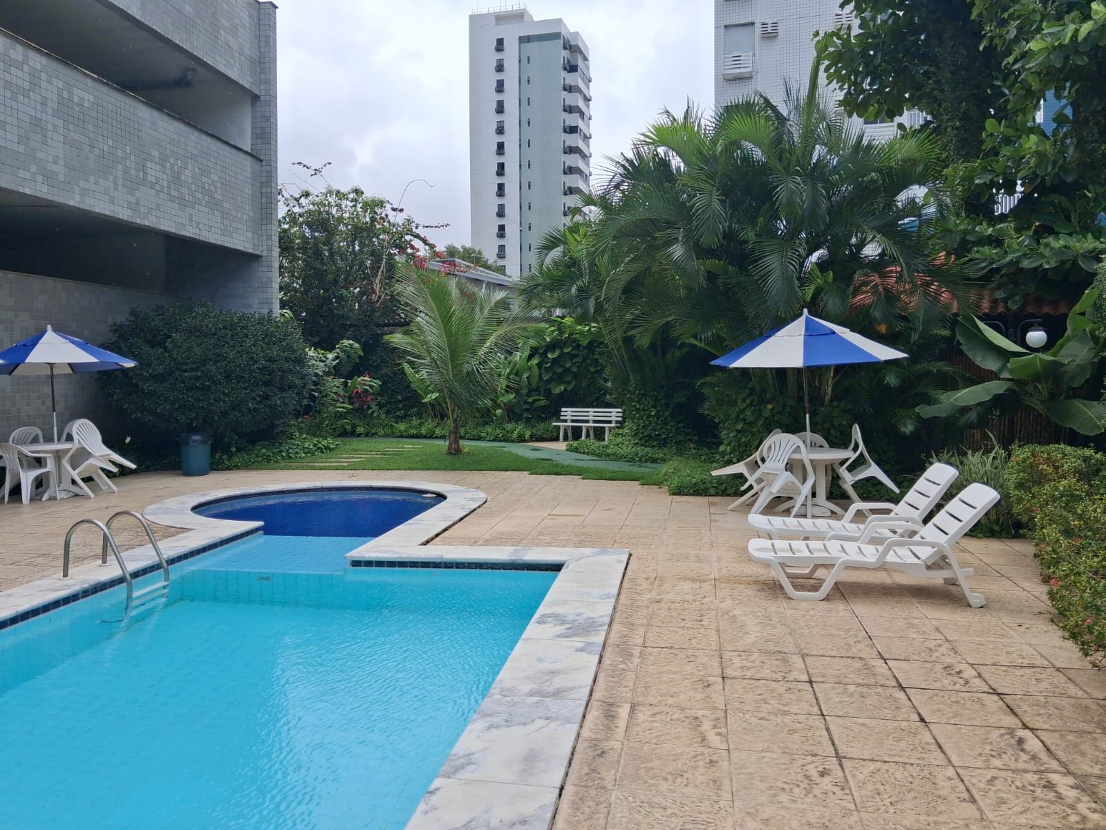 Apartamento à venda com 3 quartos, 2 suítes, 2 vagas e 105m² no Casa Forte, Recife (PE) — foto 20 de 22