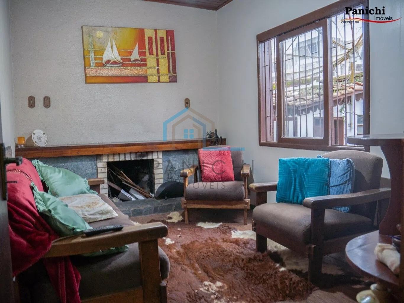 Casa para alugar com 5 quartos, 1 suíte, 3 vagas e 250m² no Centro, Ijuí (RS) — foto 10 de 18