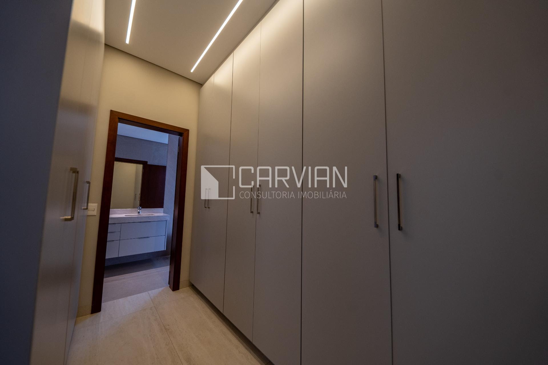 Casa à venda com 4 quartos, 4 suítes, 4 vagas e 261m² no Jardim Olhos D Agua, Ribeirão Preto (SP) — foto 16 de 30