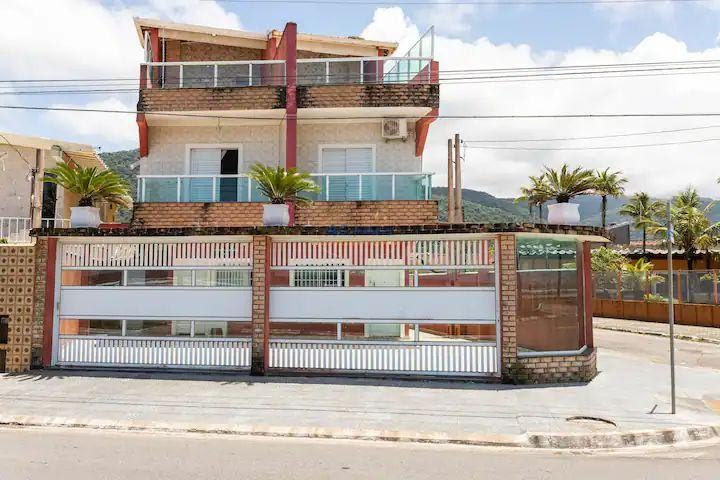 Casa à venda com 3 quartos, 3 banheiros, 1 vaga e 120m² no Solemar, Praia Grande — foto principal