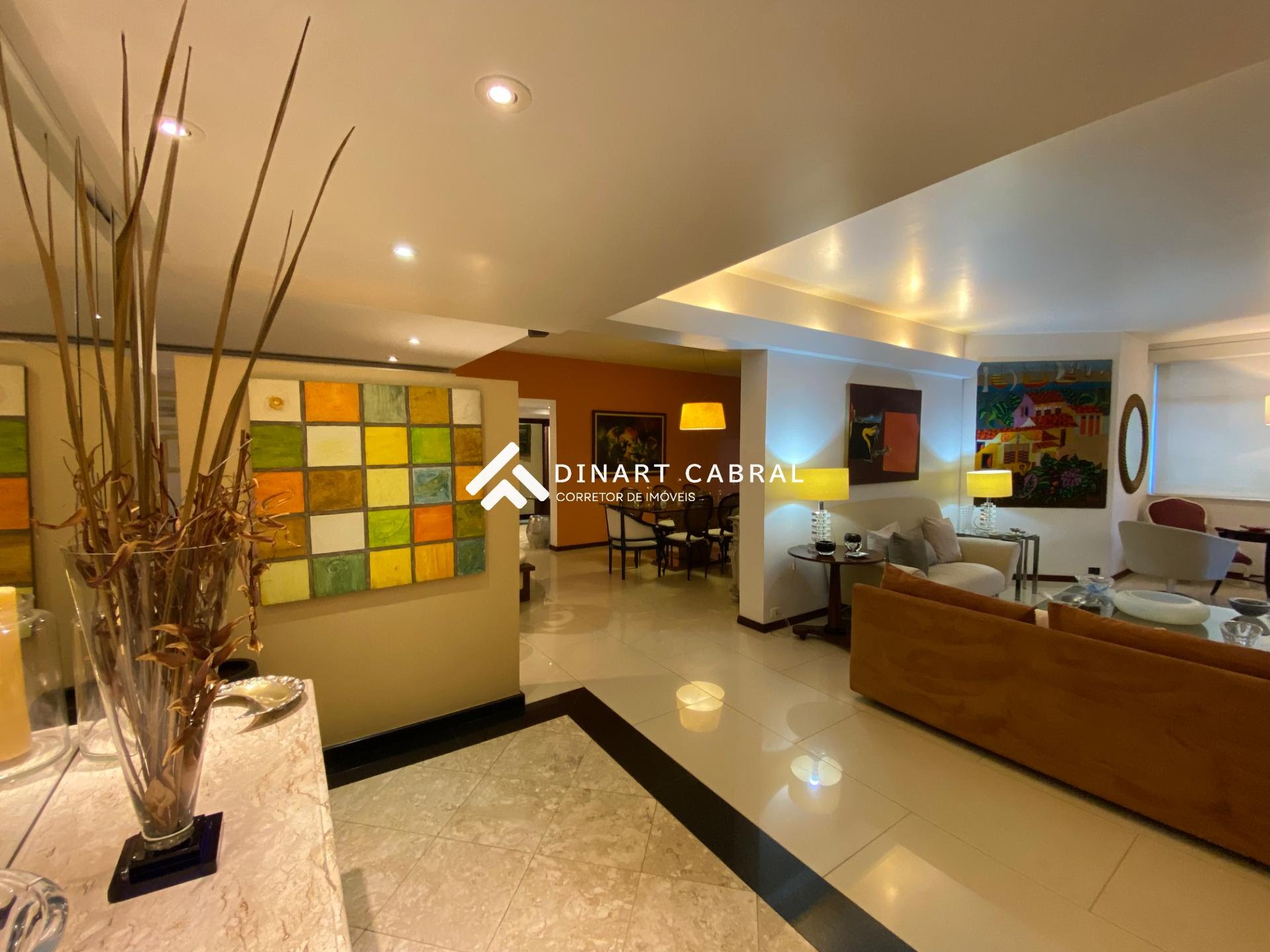 Apartamento à venda com 4 quartos, 2 suítes, 1 vaga e 300m² no Copacabana, Rio de Janeiro (RJ) — foto 2 de 30